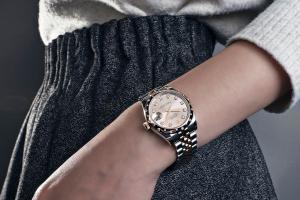 4 Top Brands for the Best Watches for Women